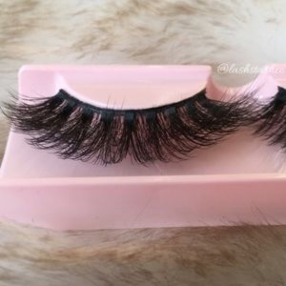 Ava Maria 3D Wispy Mink Lash - Picture 5 of 7